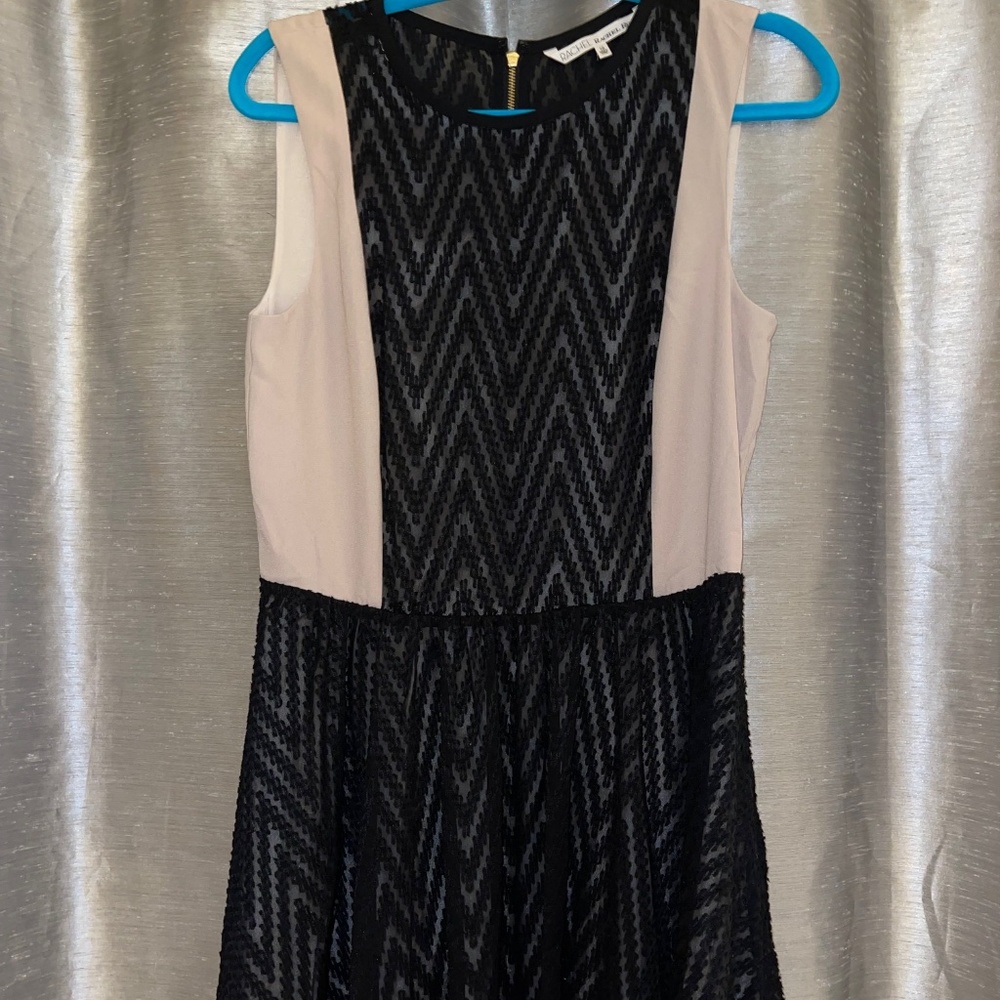 RACHEL Rachel Roy Tan & Black Dress Chevron Dress [Size 10]